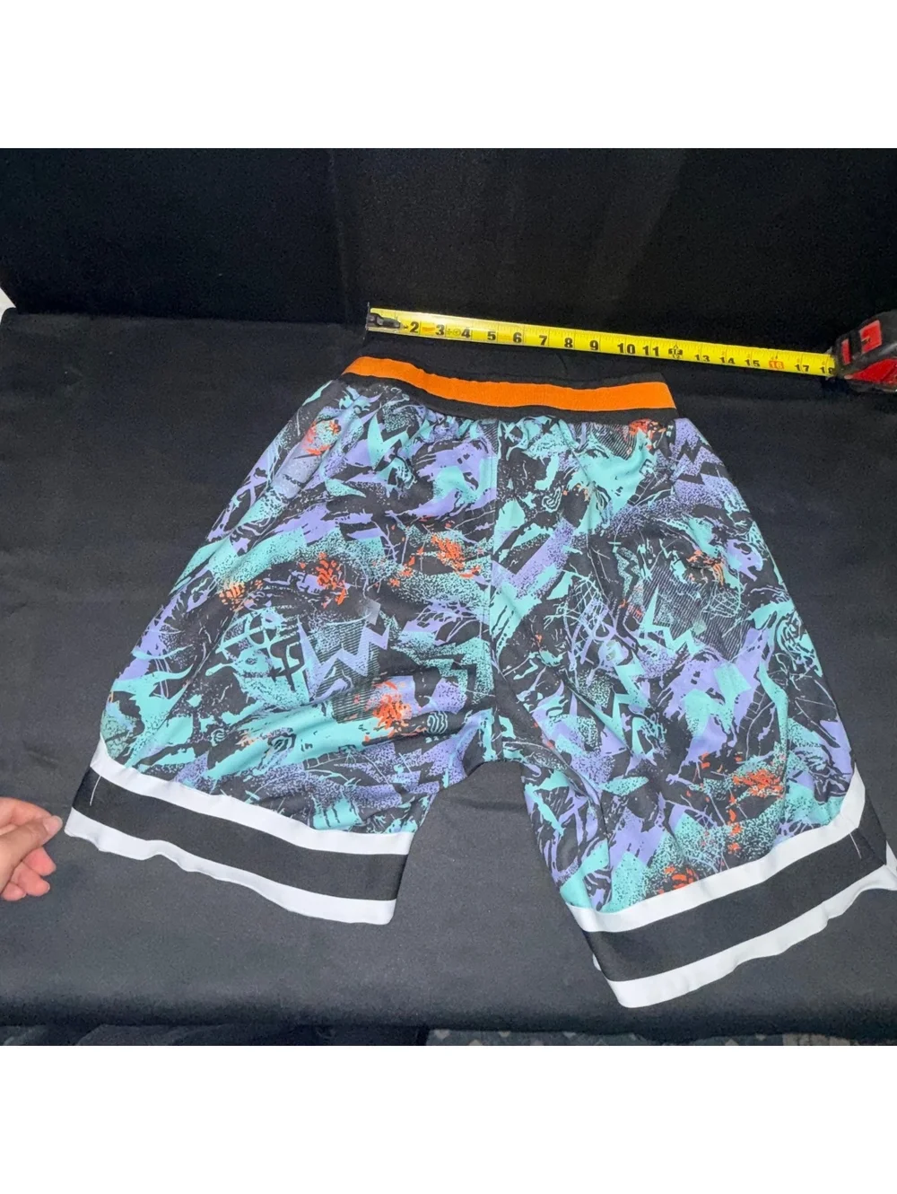 Men's Athletic Shorts with Abstract Pattern and Zipper Pocks